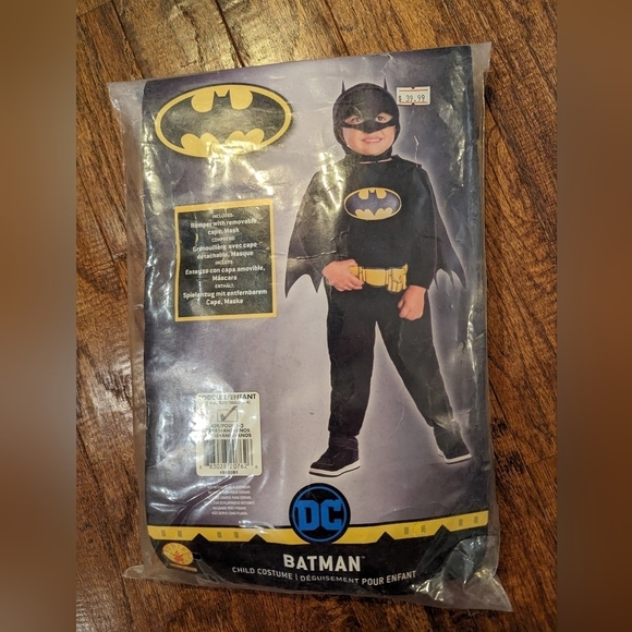 Batman Costume Size Toddler, 2-4, fits 1-2 yrs - Picture 6 of 9